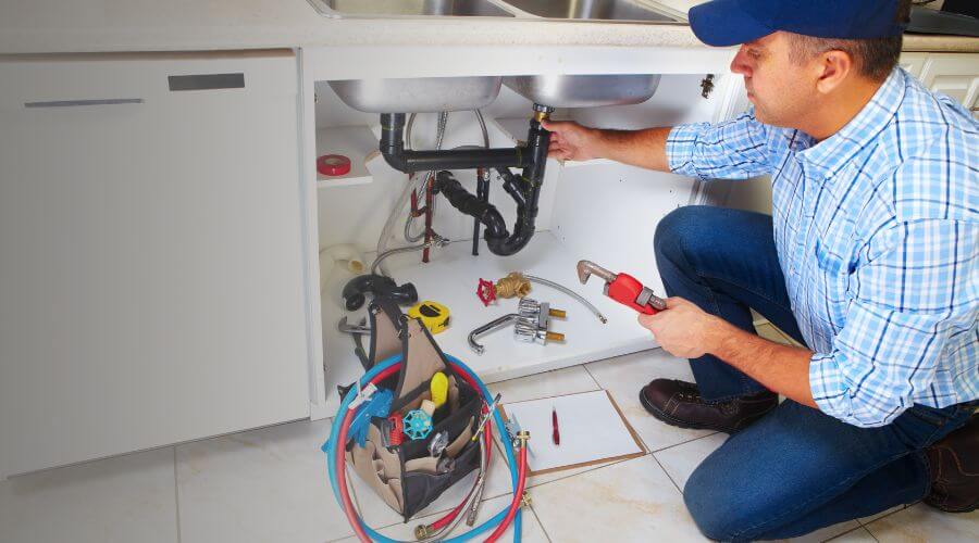 Expert burst pipe repair services in Rosser, TX